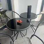 Feel Like Your Modern Next To Expo * מונטיז'ו