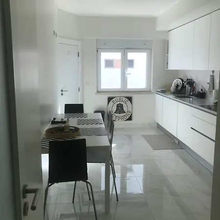 Homestay Modern Double With Private Balcony *
