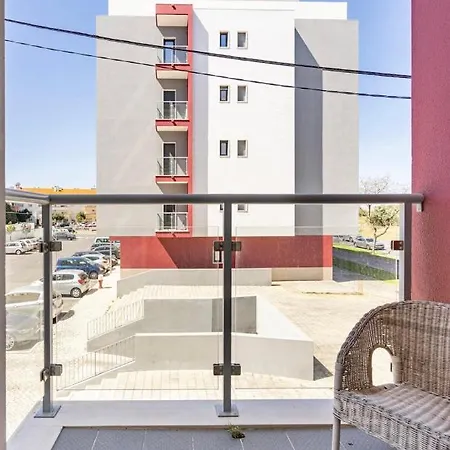 Homestay Modern Double With Private Balcony *